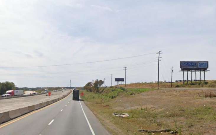 I-77 0.4 mi N/O I-40 WS Media