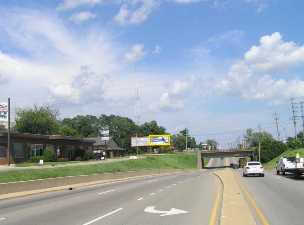 E Pershing Rd 1150 ft e/o Martin Luther King Jr Dr N/S, W/F Media