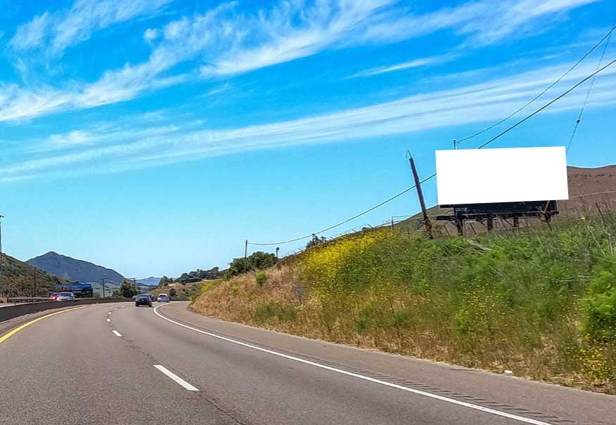 Hwy 101 1 mi N/O Monterey St. W/S F/N Media