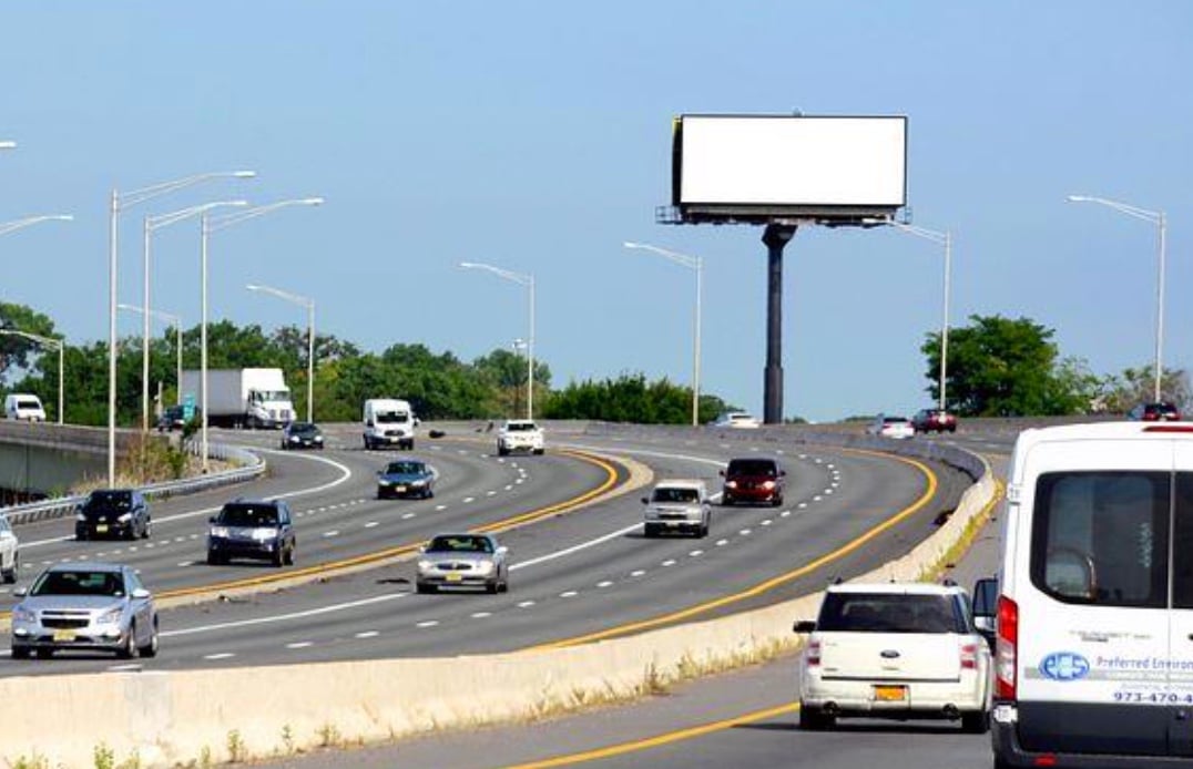 Location photo for NJ-17 near Essex Plaza - Lodi (Lodi)