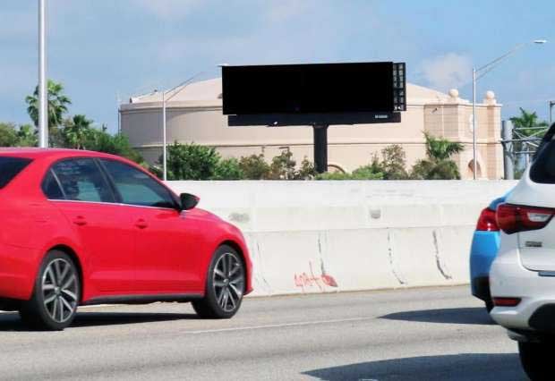 W/L I-75 2500 ft N/O Miramar Parkway F/S Media