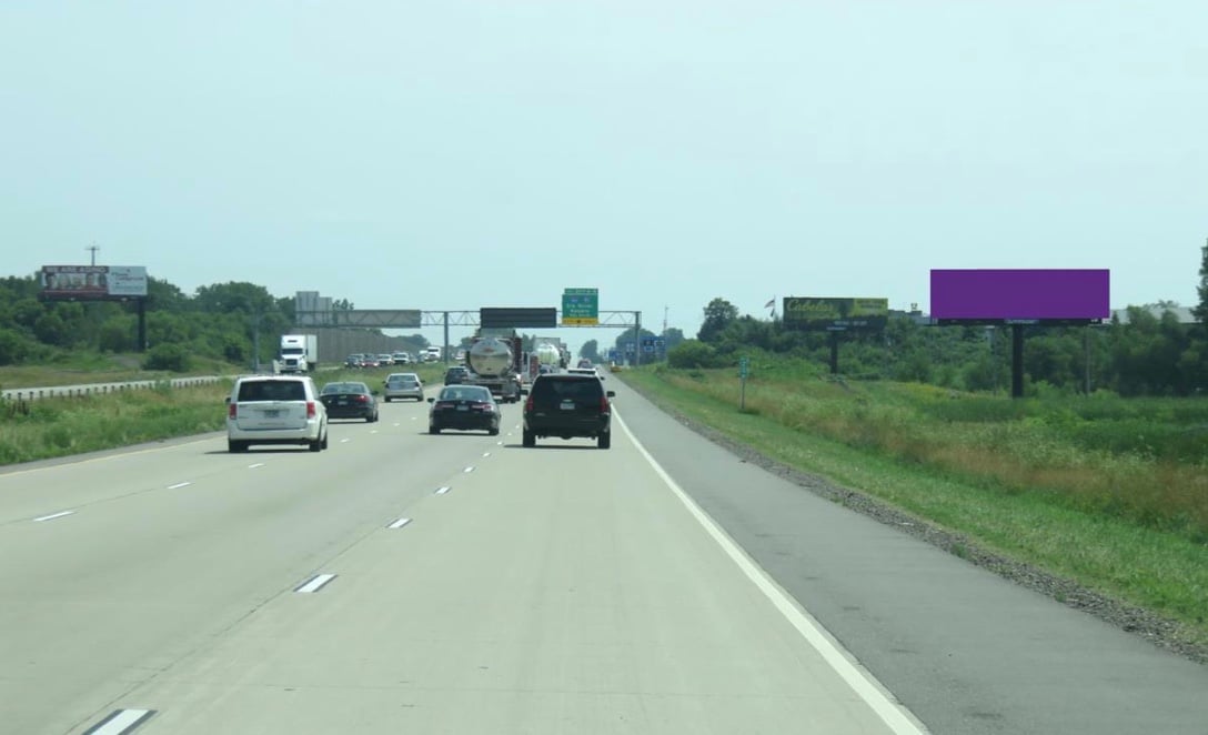 I-94 W/O Highway 101 S/L F/W Media