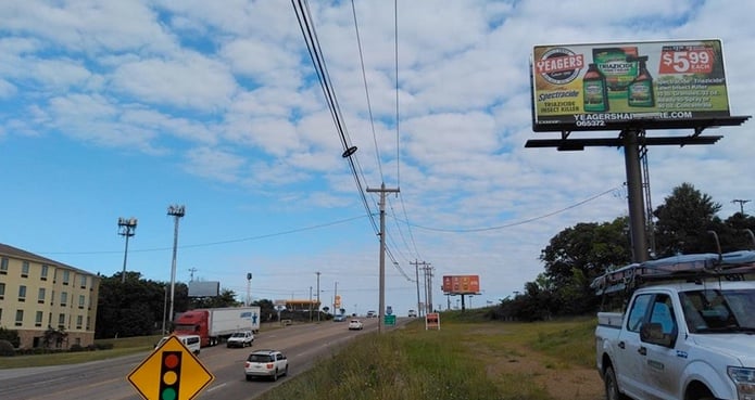 Rogers Av NS 0.1mi E/O Cliff Dr F/E - 1 Media