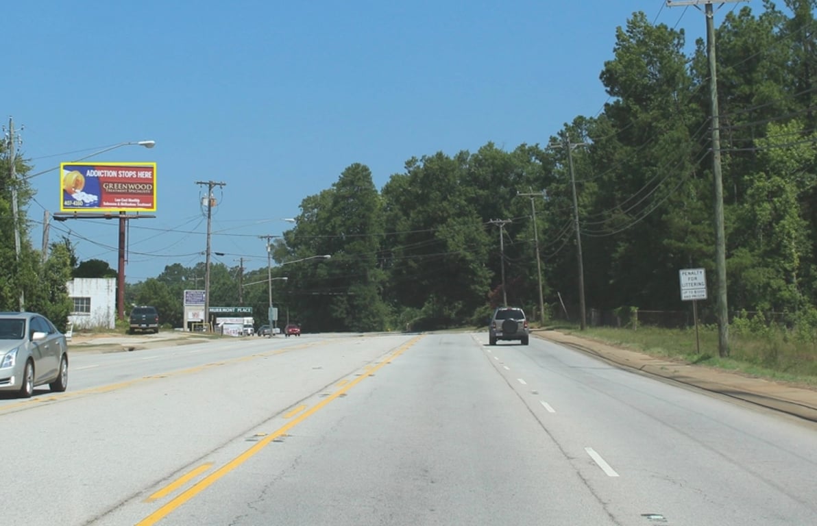 HWY 25 0.23 mi N/O COBB RD WS Media
