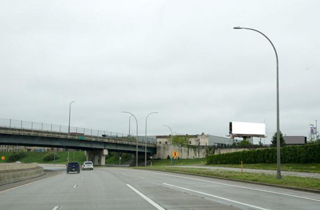 Location photo for Glenwood Ave near Target Field Champions Club, Central Minneapolis (Minneapolis)