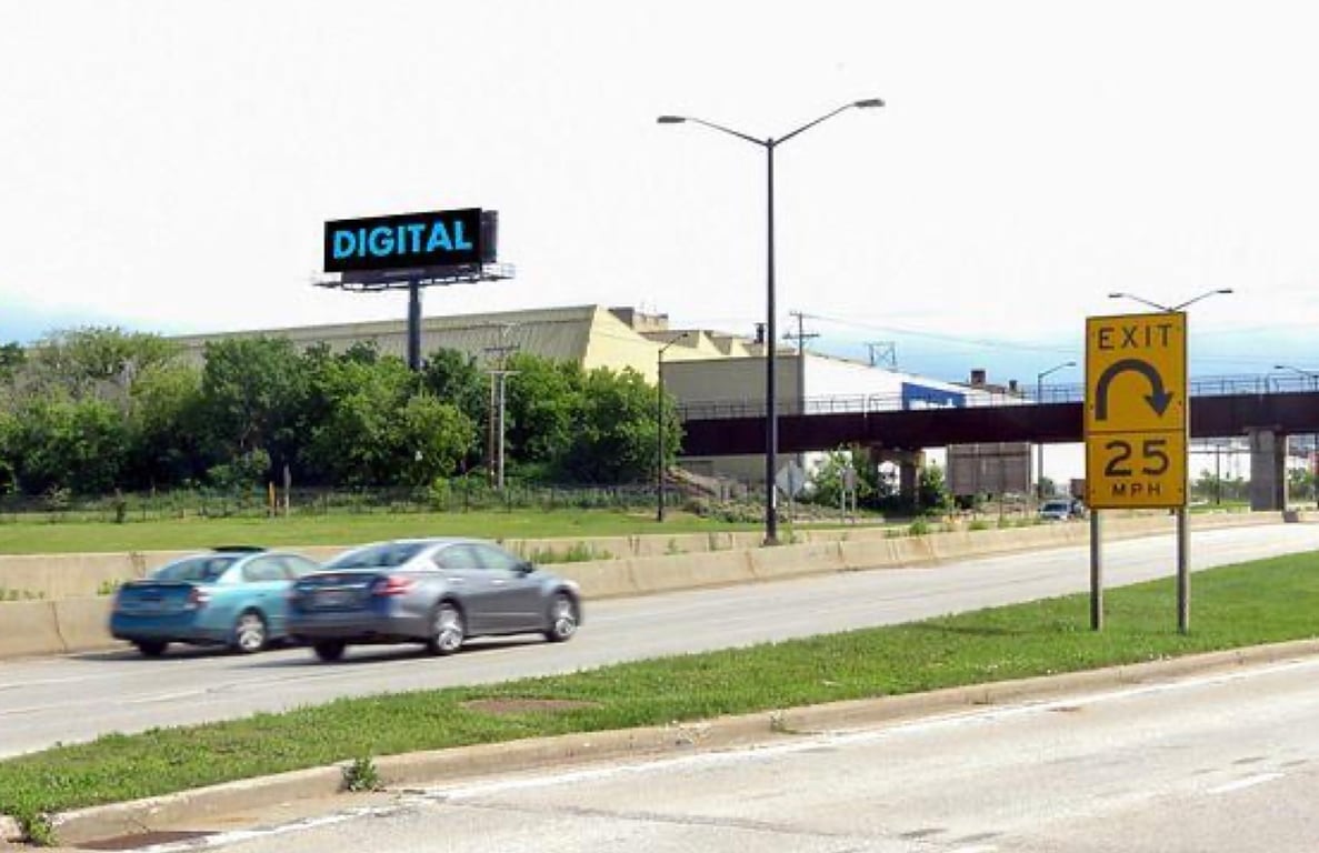 Location photo for S 44th St near American Family Field, Menomonee Valley (Milwaukee)