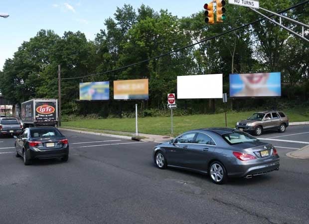 N/S 491 Westfld Av.W.Adj Lvrr F/E Media