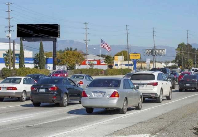 US 101 1000 ft & Lafayette St F/NW Media