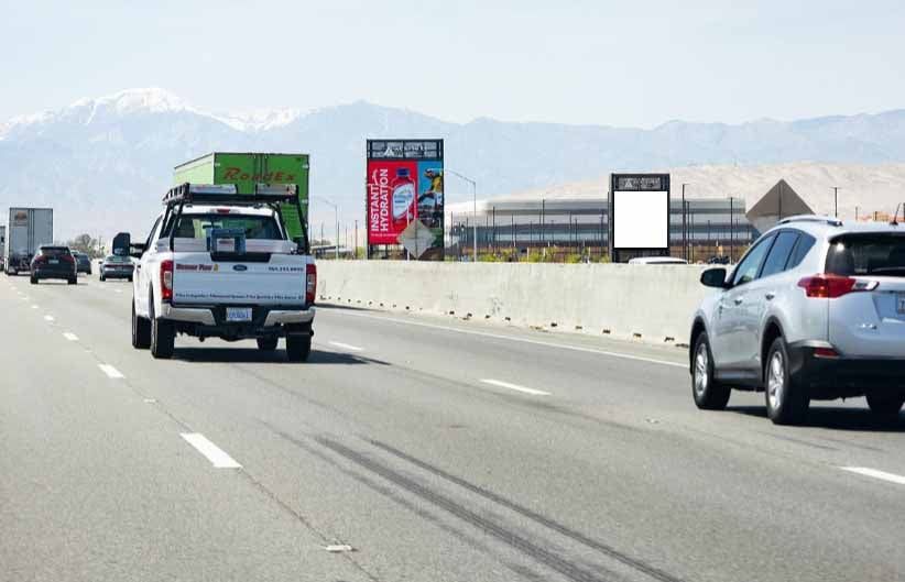 N/L 10 Fwy W/O Ave. 38 - ACRISURE ARENA% - Parking Lot Monument East F/E Media