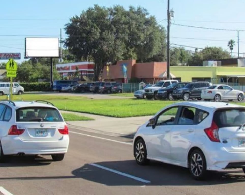 Location photo for FL-573 near Dale Mabry Hwy @ Oklahoma Ave, Sun Bay South (Tampa)