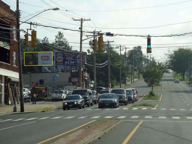 US 1 & DOVER ST,ROOF F/W, BRIDGEPORT Media