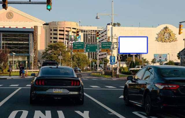 W/L North Christopher Columbus Blvd Arctic Ave F/N Media