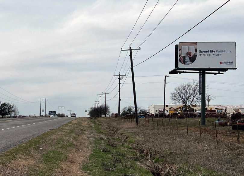 HWY 56 W 0.3 mi W/O SH 901 NS Media