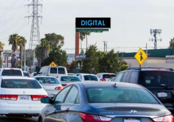 Location photo for W 30th St near Paradise Marsh (National City)