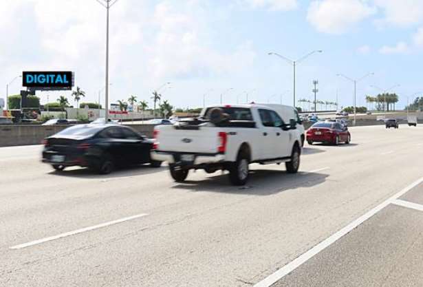 Location photo for SW 75th Ave near Florida Medical College (Miami)