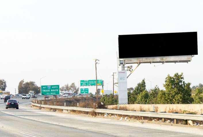 Long Beach Fwy E/L S/O Bandini% F/S Media