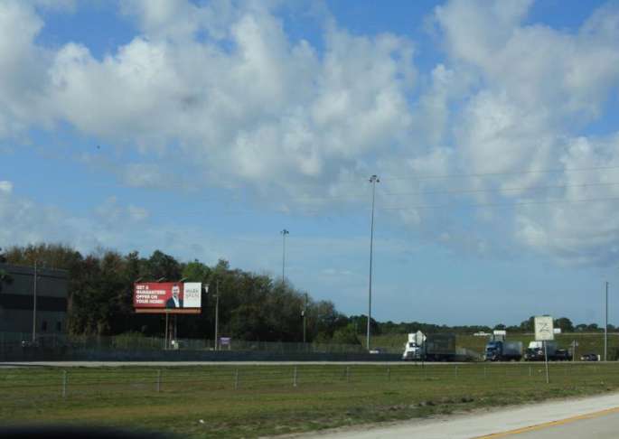 S/S I-4 500' E/O COUNTY LINE RD W/B (S) Media