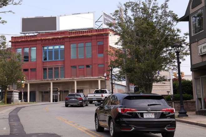 Location photo for S Main St near The Midnight Games (Fall River)