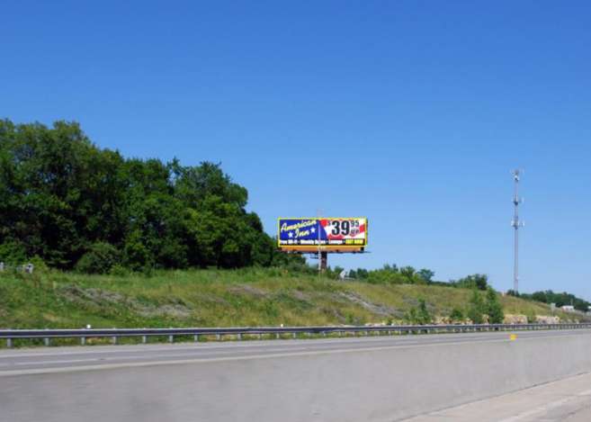 Location photo for Danbury Ct (Blue Springs)