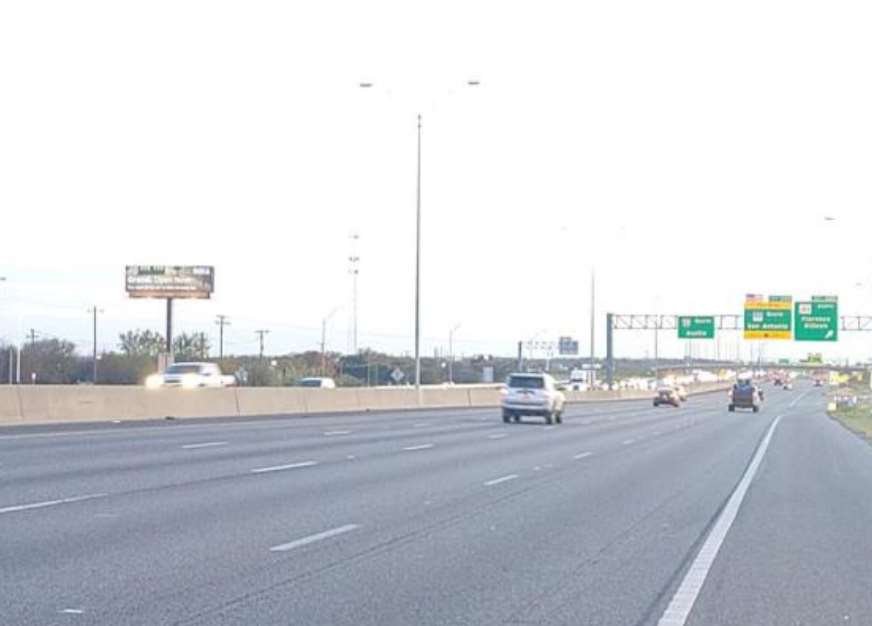 IH-35N, 0.5 MI N/O HWY 195 Media