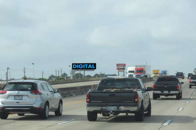 Location photo for I-10 East Sr Rd At Thompson (Baytown)