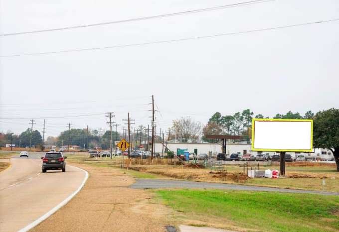 LA 1 SOUTH E/S 1200' N/O LA 1 BYPASS Media