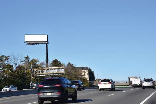 Location photo for Sussex Ave near Ml King Jr Blvd at 15th St (East Orange)