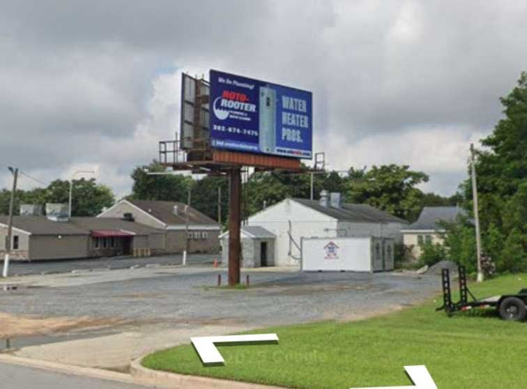 US 13 North, .5 mi S/O Puncheon Run Connector WS FN Media