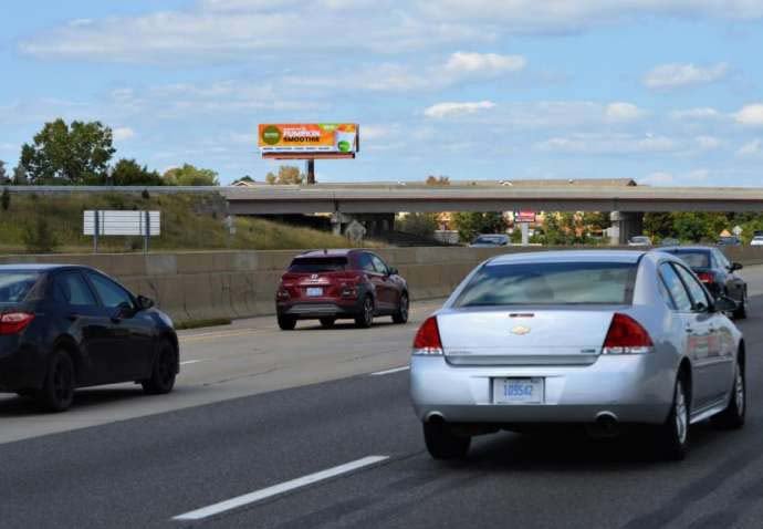 W/S of I-75 @ Chrysler Dr. F/S Media