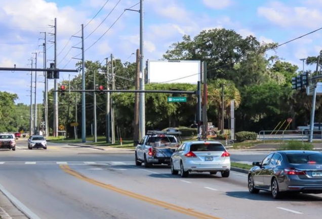 Location photo for N Apopka Vineland Rd near Apopka-Vineland Outpost, Clarcona (Pine Hills)