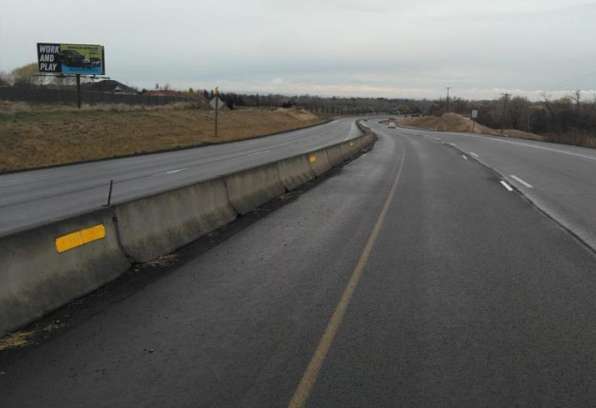 HWY 125 1050' N/O STATELINE RD SF Media