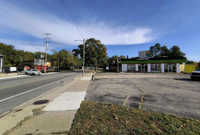 2232 Plainfield NE 100 ft N/O Halena St. ES Media