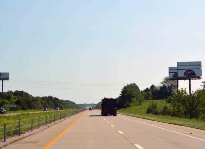 S/S HWY 54 3.9 MI W/O RT. H, E/B BTM Media