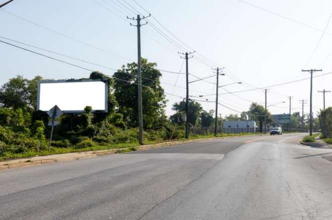 Location photo for Addison Rd near Welcome to Washington, DC Sign (Capitol Heights)