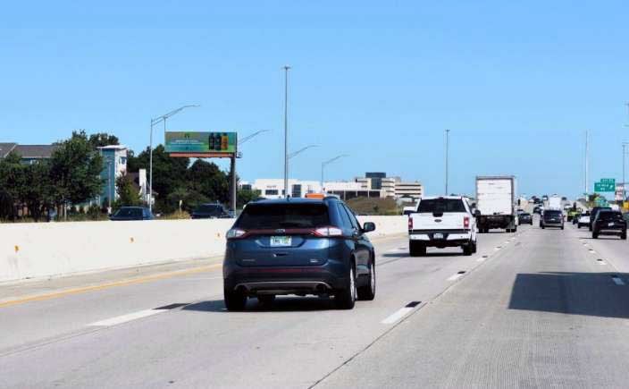 Location photo for W/S I-75 400' S/O 14 MILE RD, F/S