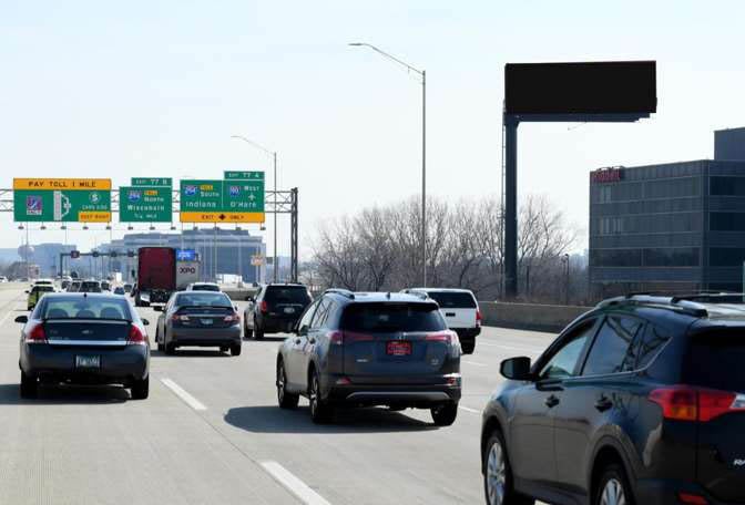 Jane Addams Twy (I-90) E/O Mannheim Rd S/L F/W Media