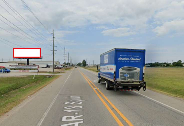 DR. MLK JR Dr W/S, 810 ft N/O CW POST ROAD, S/F Media