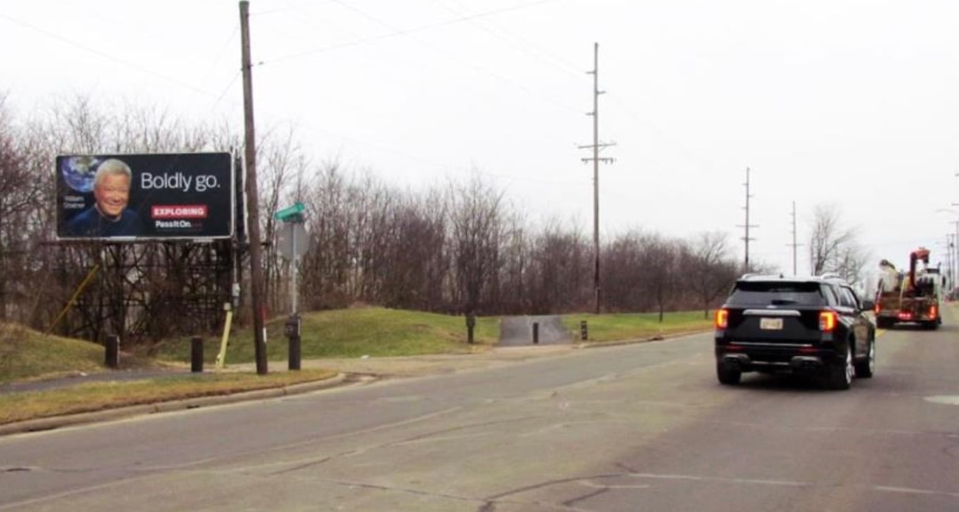 SR 153 Mahoning Rd SS 200ft W/O Fletcher Av F/E - 1 Media