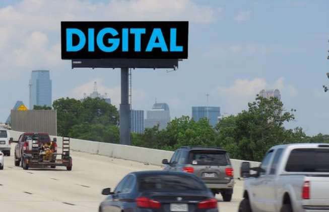 Location photo for S R L Thornton Fwy near Expresstec, Cedar Crest (Dallas)