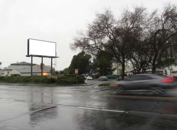 Location photo for Carolina St near Solano 80 Shopping Center (Vallejo)