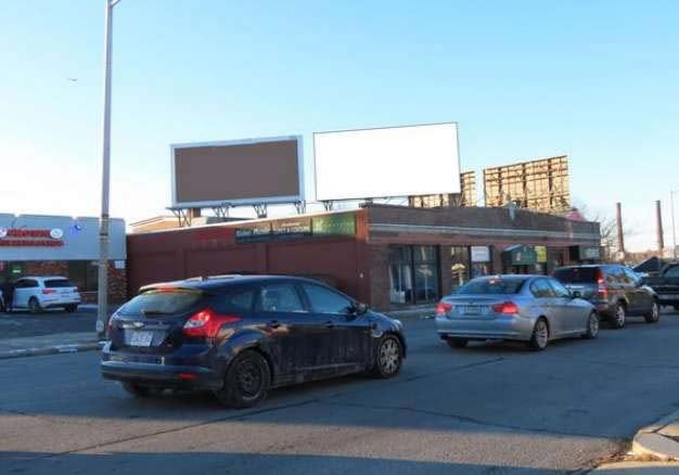 Location photo for S Broadway (Lawrence)