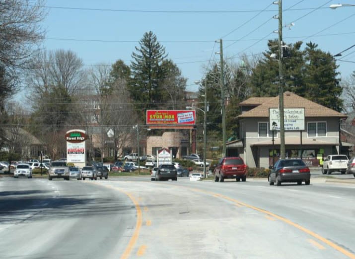 US 25 .7 MI S/O I40