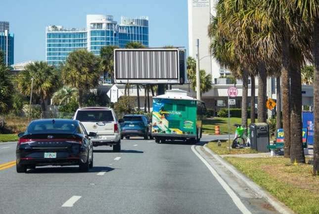 Location photo for International Dr near Gator Golf Adventure Park, Southwest Orlando (Orlando)