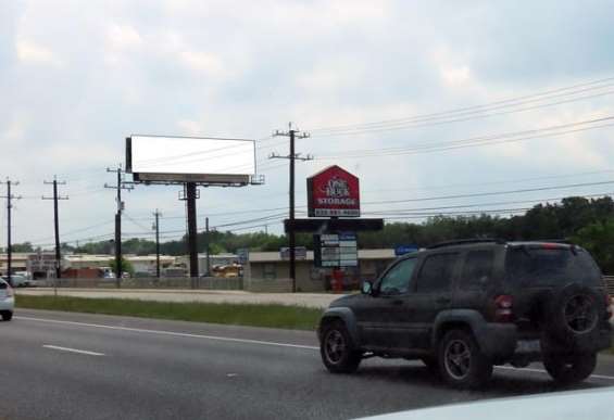 Location photo for I-10 near Uthsca Borne Med Clinic, Far North Central (Boerne)