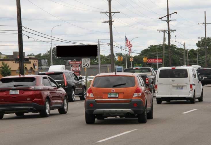 Mound Rd N/O I-696 Fwy W/S F/S Media