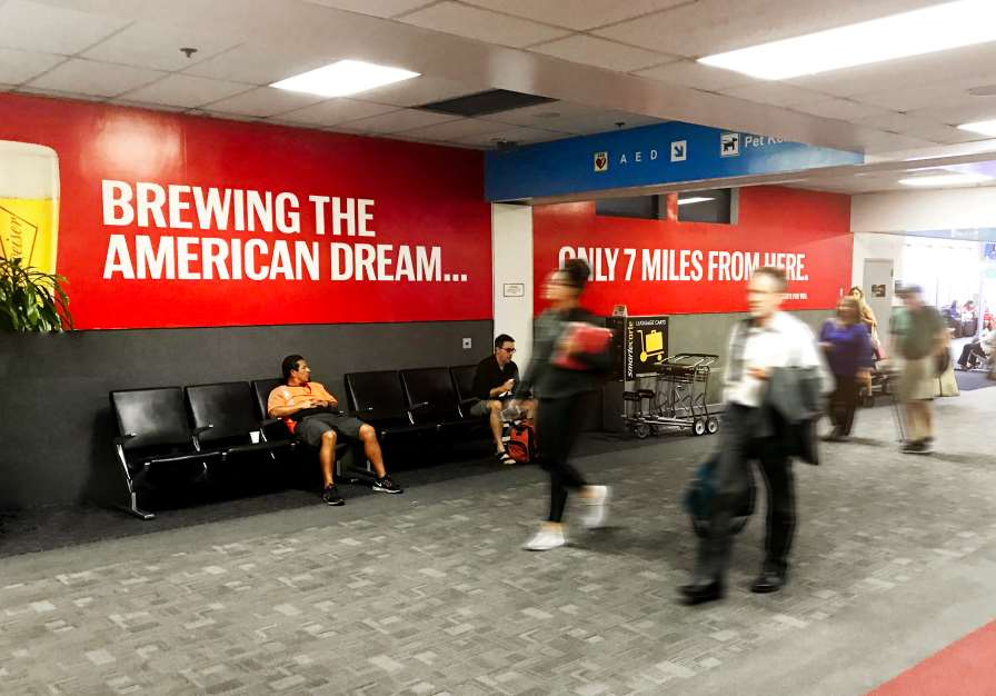 Location photo for N Hollywood Way (Burbank)