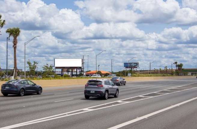 Location photo for N Frontage Rd near Mccoy Rd and N Frontage Rd, Airport North (Orlando)