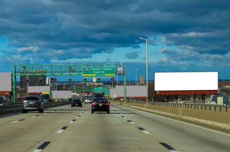 Location photo for Front St & Packer Av - FS (Philadelphia)