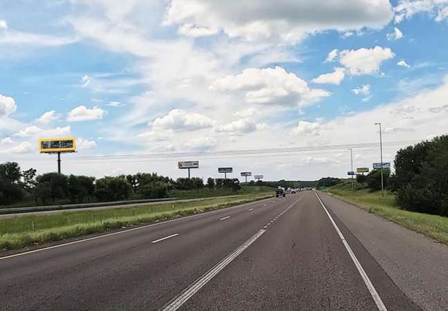 S/S I-10 2ND W/O HWY 59 Media