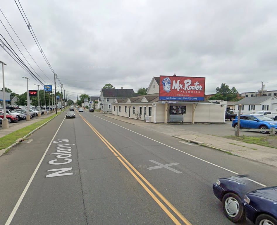 N. Colony 100 ft N/O Hosford W/S F/N Media